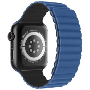 ŘEMÍNEK PRO APPLE WATCH SILIKONOVÝ - MAGNETIC 38 / 40 / 41 mm MODRO/ČERNÝ